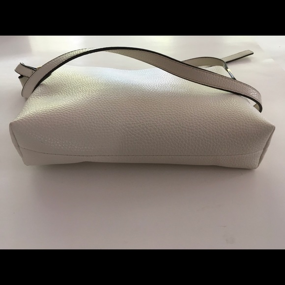 Anne Klein purse - Picture 4 of 4